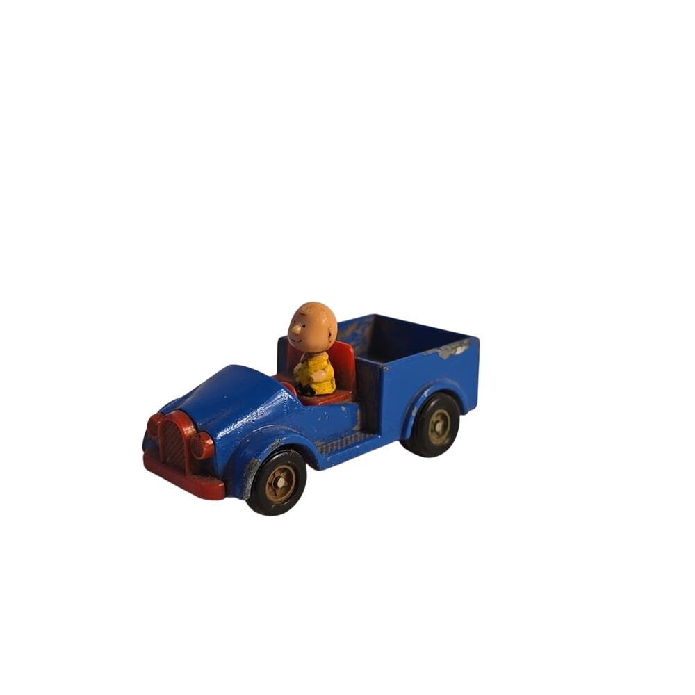 Peanuts Aviva Snoopy Mini Diecast Charlie Brown in Truck w/Baseball Bat & Glove